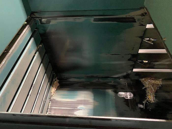 Used MAREN MODEL 423 HORIZONTAL CLOSED DOOR BALER