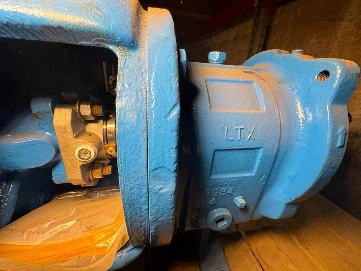 Used GOULDS 3196 SLTX POWER END PULLOUT PUMP PART 13" 316 STAINLESS STEEL