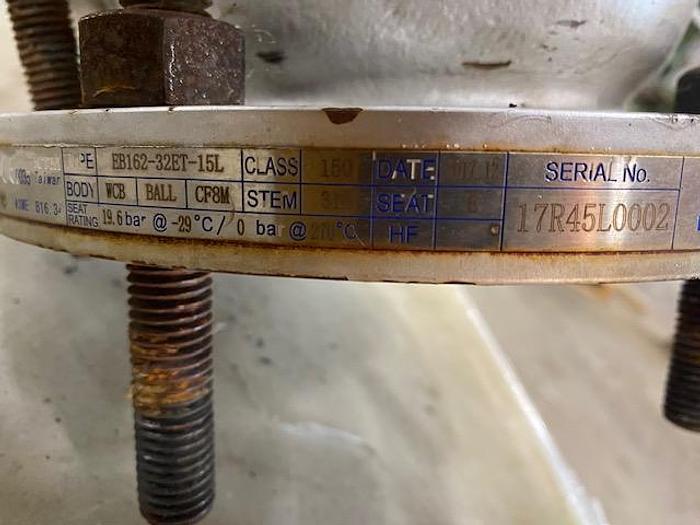 Used EMERESO TYPE OSO6OO-004STACW ACTUATOR WITH 4" BALL VALVE