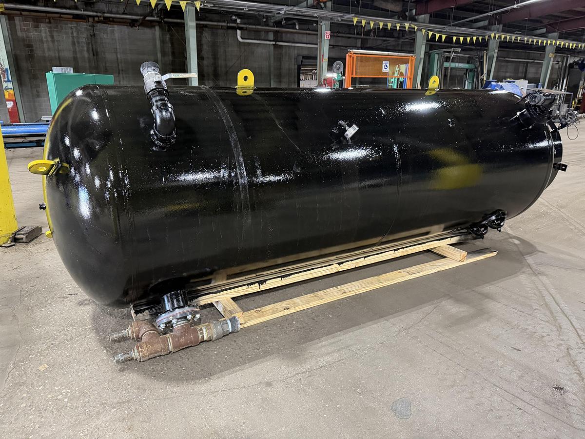 Used 2,200 GALLON MANCHESTER AIR TANK