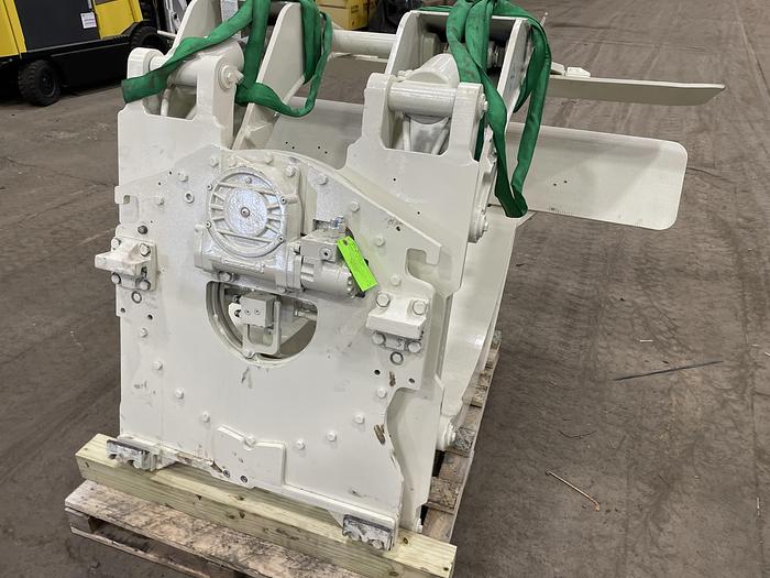 Used CASACDE R60G-RCP TISSUE ROLL CLAMP CLASS III