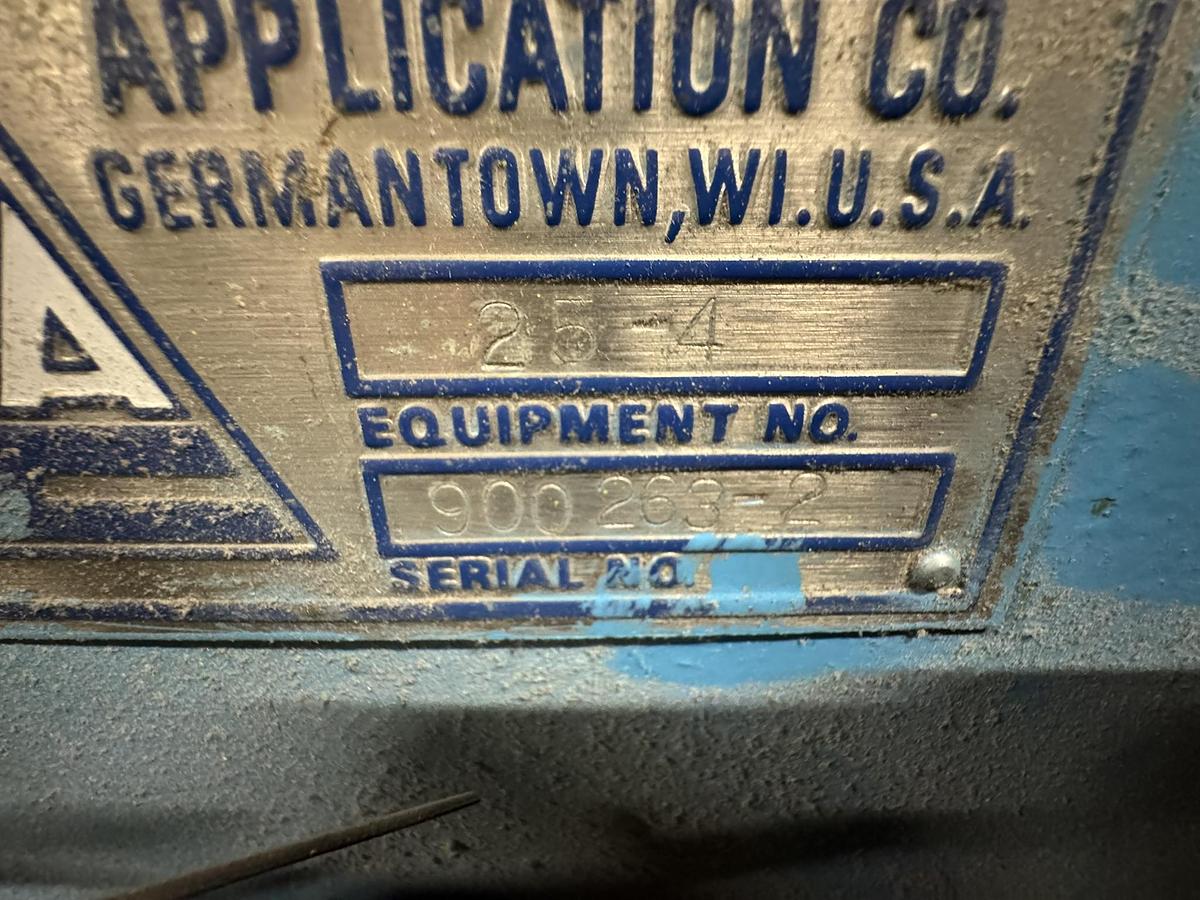 Used BLOAPCO MODEL 25-4 BLOWER WITH MOTOR