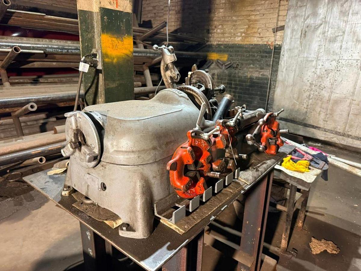 Used RIGID PIPE THREADER WITH TOOLING