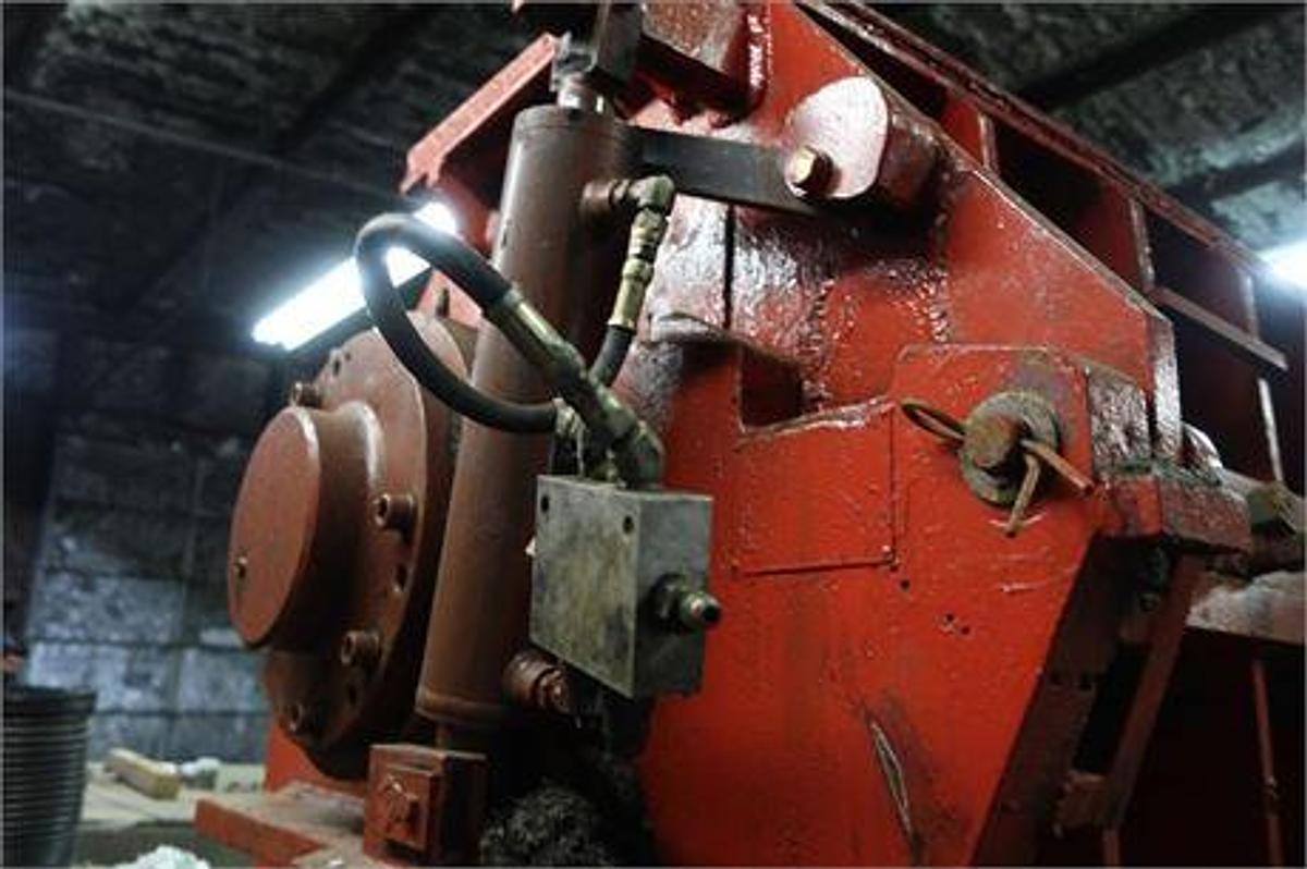 Used CIMP MODEL PCR 1600 TIRE SHREDDING LINE WITH 200HP CIMP 1600 GRANULATOR & 125HP CIMP 1200 GRANULATOR