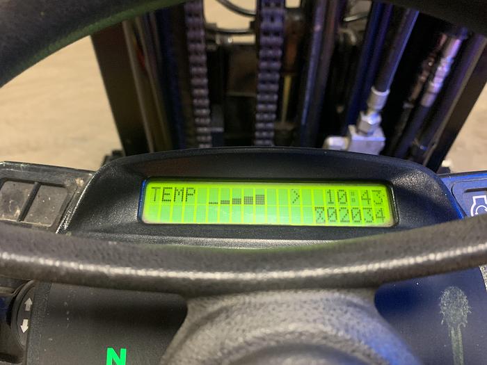 Used 8,000 POUND CAPACITY HYSTER H80FT FORKLIFT WITH PNEUMATIC TIRES AND SIDESHIFT