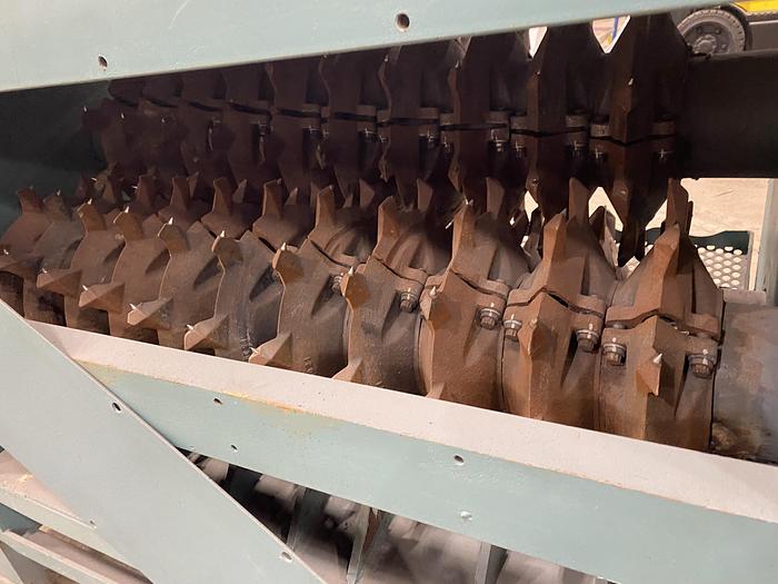 Used BLOAPCO MODEL 3CAX-3048H SHREDDER  30 HP MOTOR