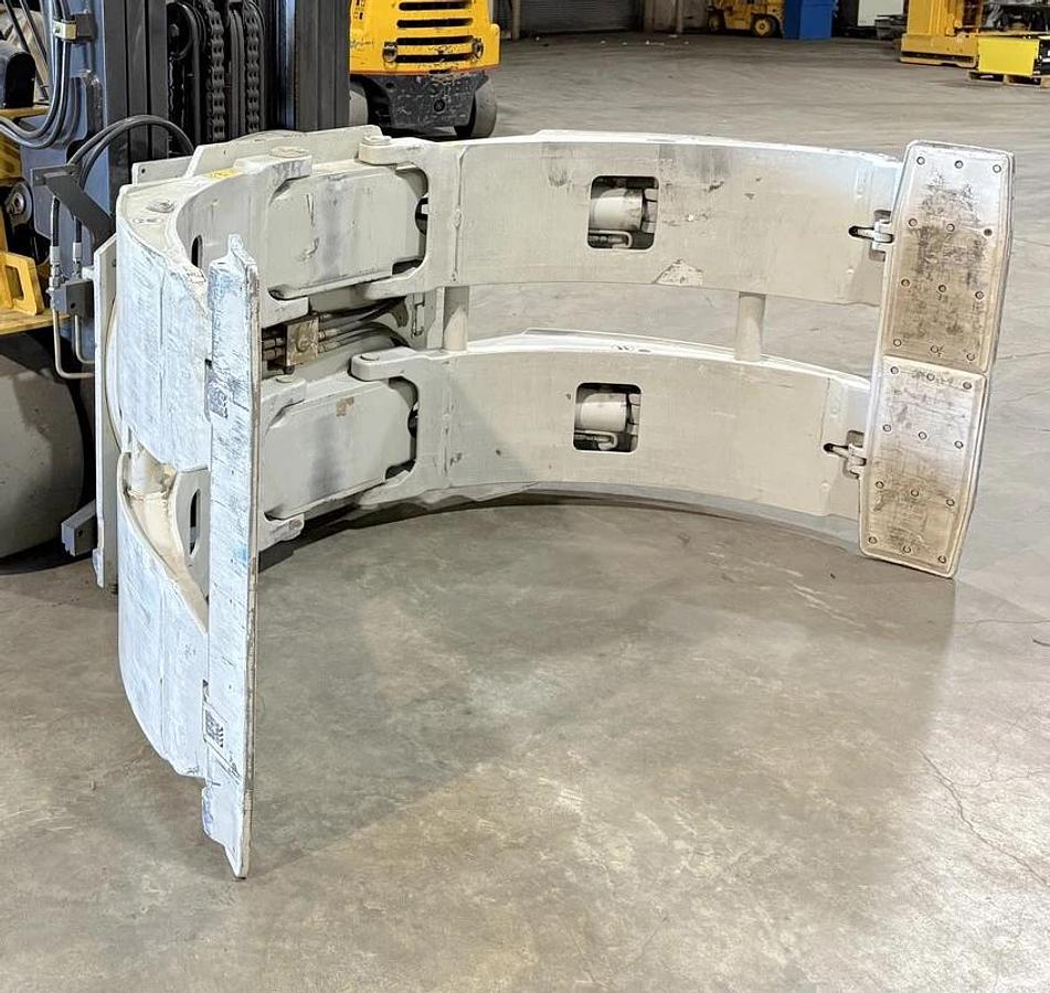 Used 72" CASCADE PAPER ROLL CLAMP CLASS IV MODEL 90F-RCP-64346