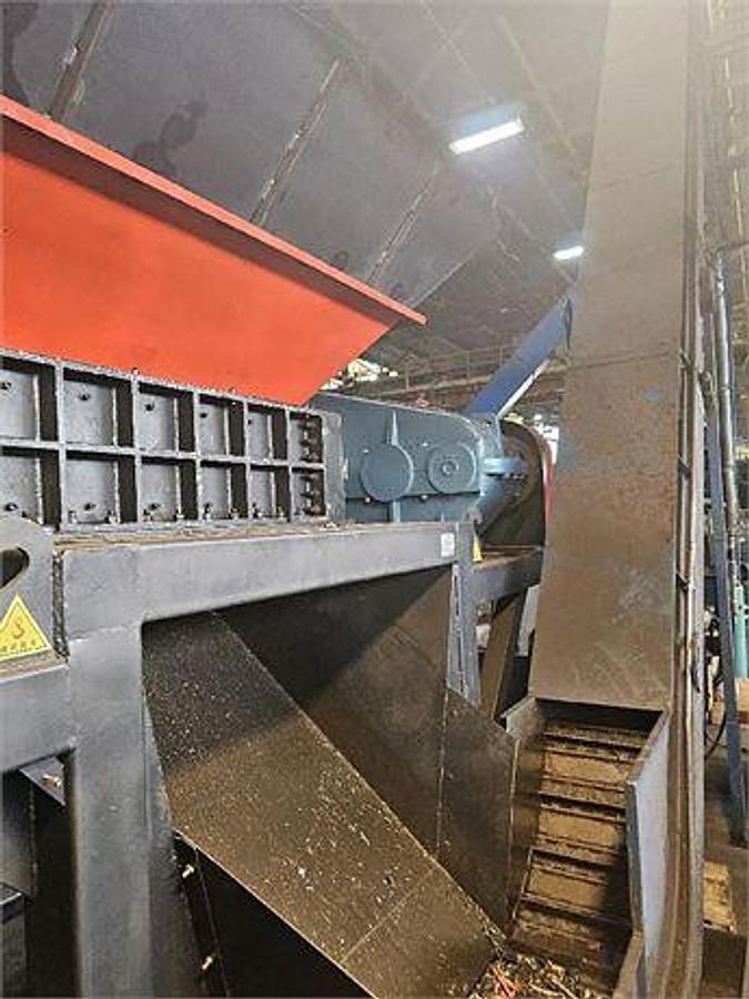 Used 2023 WEIFANG YIHAN HEAVEY INDUSTRY YM2-2212 DUAL SHAFT HOOK SHEAR SHREDDER