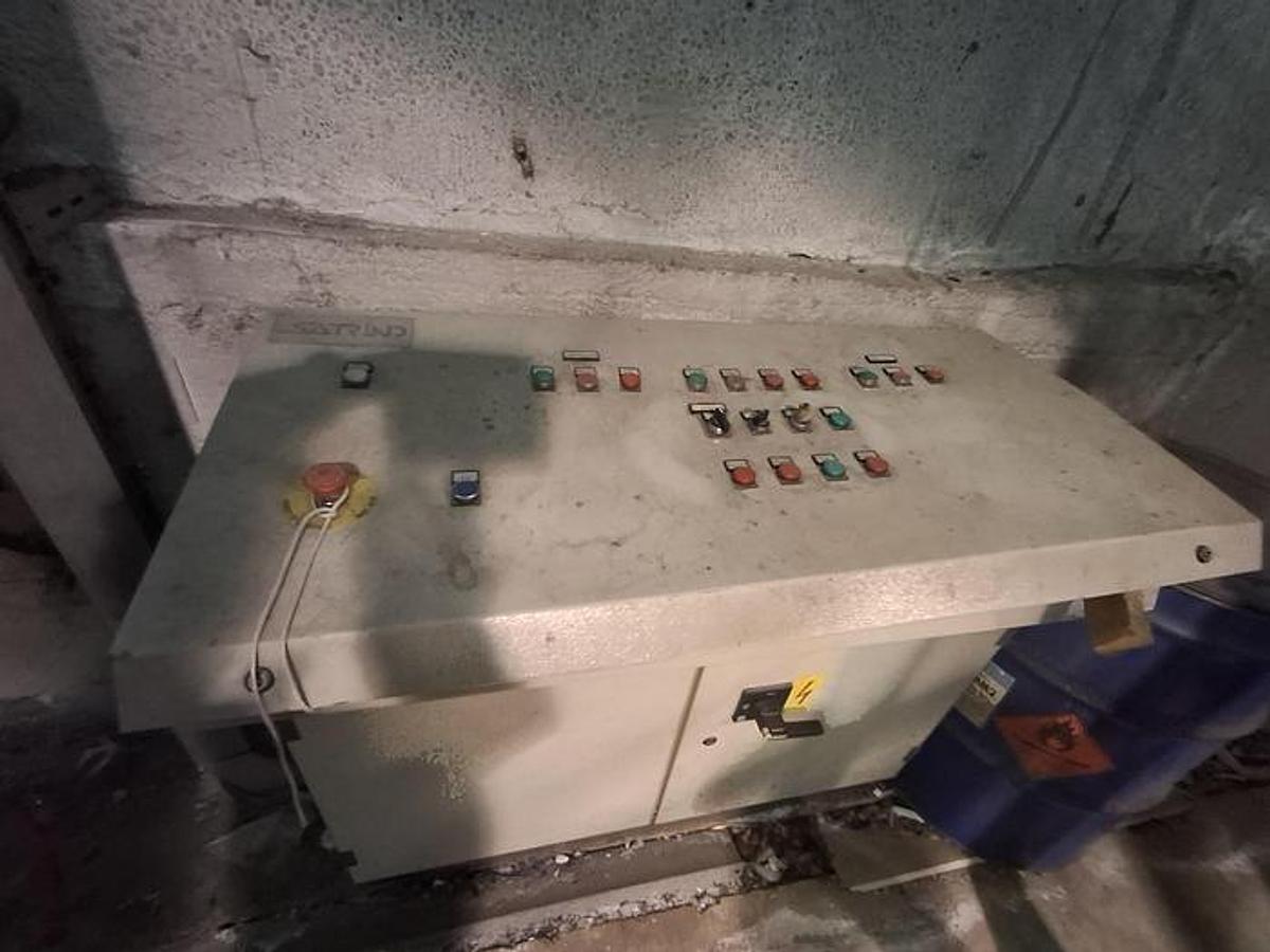 Used SATRIND DUAL SHAFT HYDRAULIC SHREDDER