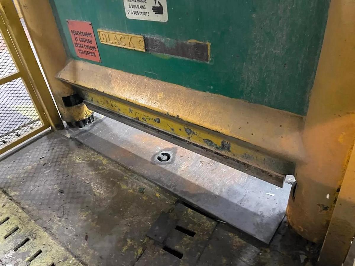 Used 78" WIDE BLACK CLAWSON PAPER ROLL SPLITTER 