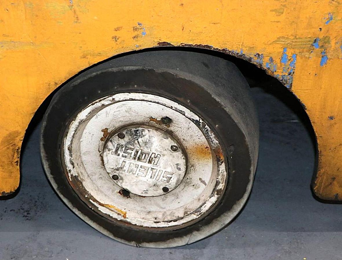 Used 20,000LB CAPACITY SILENT HOIST MODEL FK S12 FORKLIFT