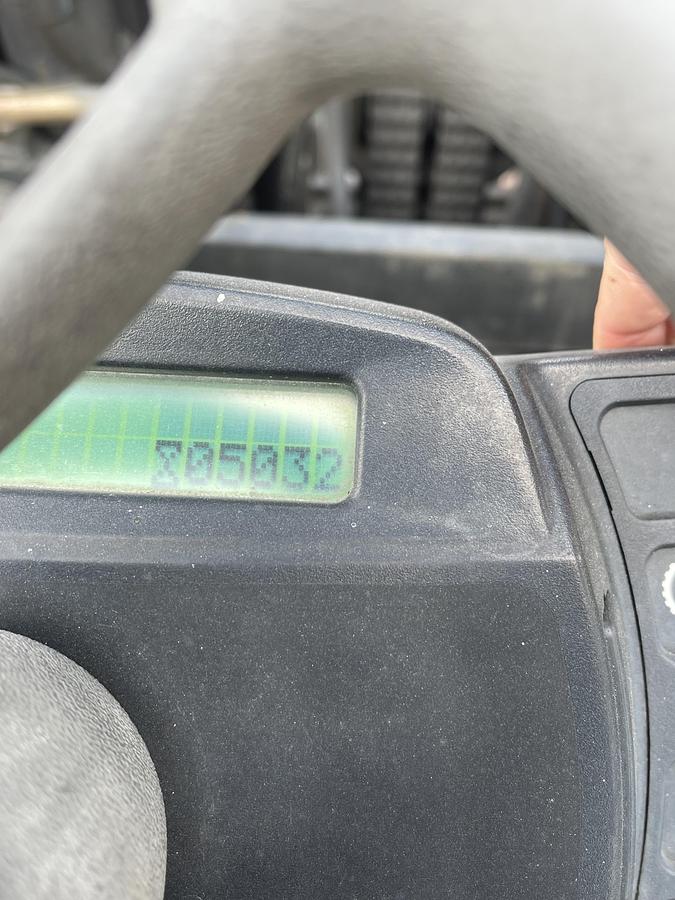 Used 13,500 POUND HYSTER MODEL S135FT FOUR WAY VALVE WITH 5,000 HOURS