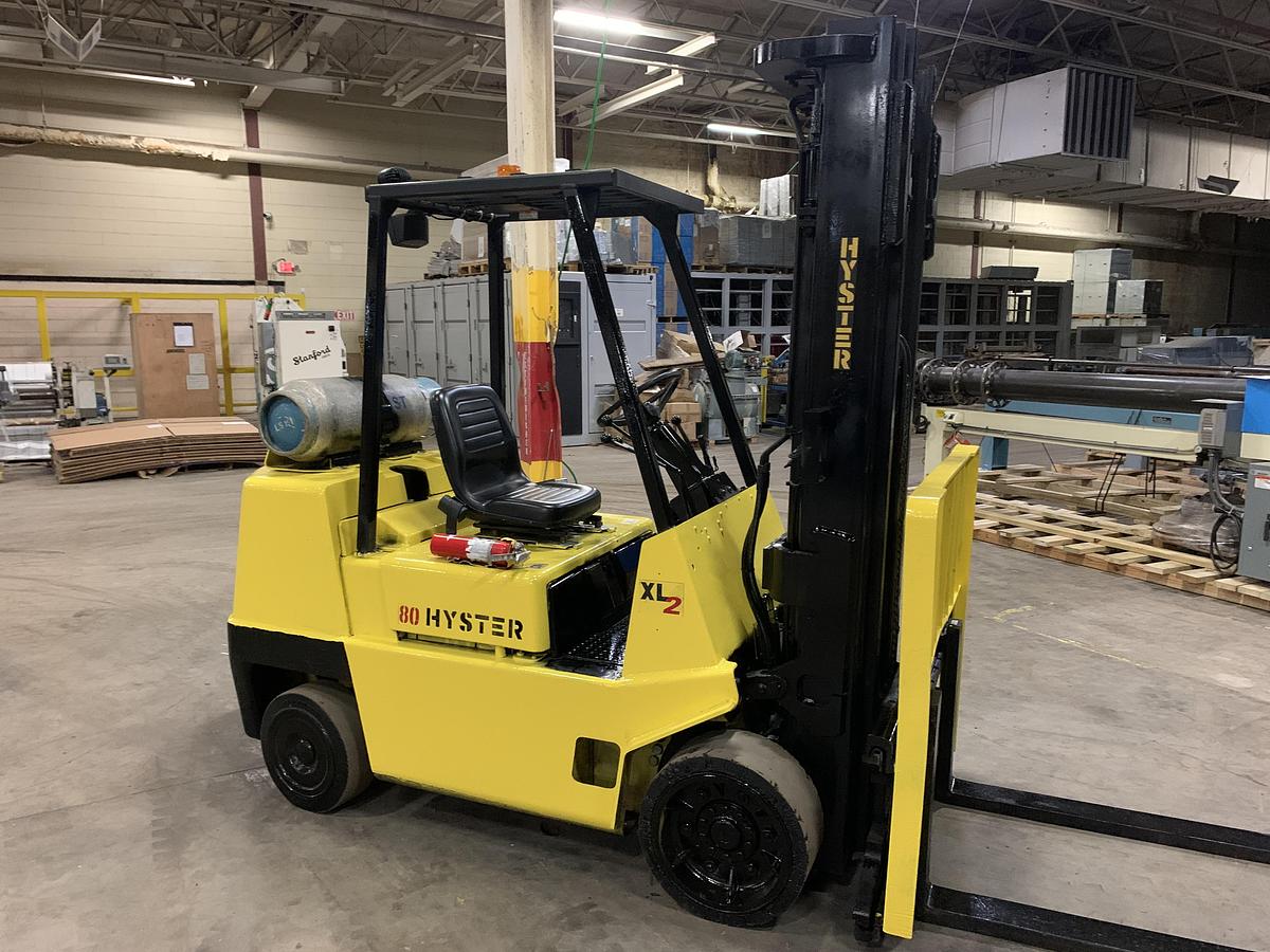 Used 8,000 LB. HYSTER MDL S80XL2 SIDE SHIFT LH99"/RH218"