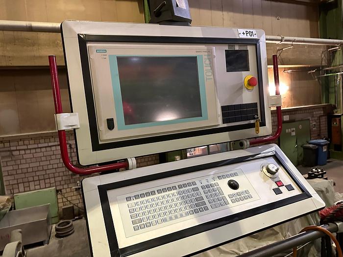 Used 334" (8500MM) WALDRICH SIEGEN ROLL GRINDER