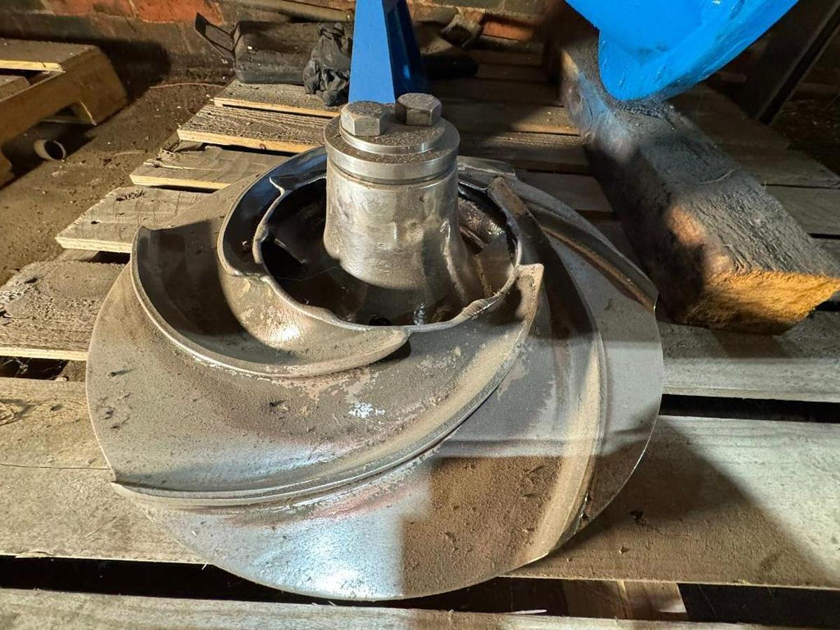 Used POWER END PULLOUT PUMP PART 316 STAINLESS STEEL