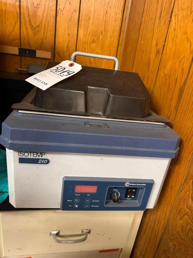 Used FISHER SCIENTIFIC ISOTEMP 210 DIGITAL-CONTROL WATER BATH