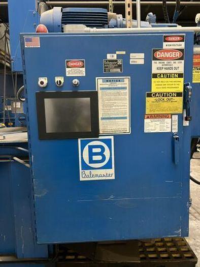 Used BALEMASTER 5260-8 HORIZONTAL BALER 60HP AUTO TIE