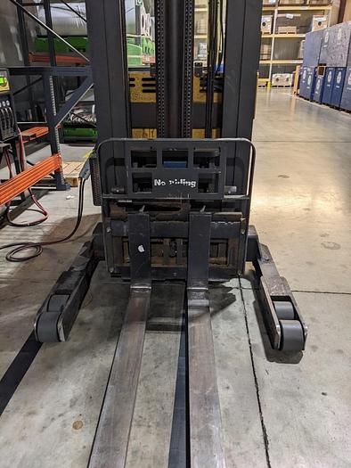 Used 4,500 POUND HYSTER NRR45 HIGH REACH FORKLIFT