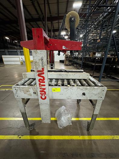 Used CENTRAL CP-322U CASE TAPER CARTON SEALER SYSTEM
