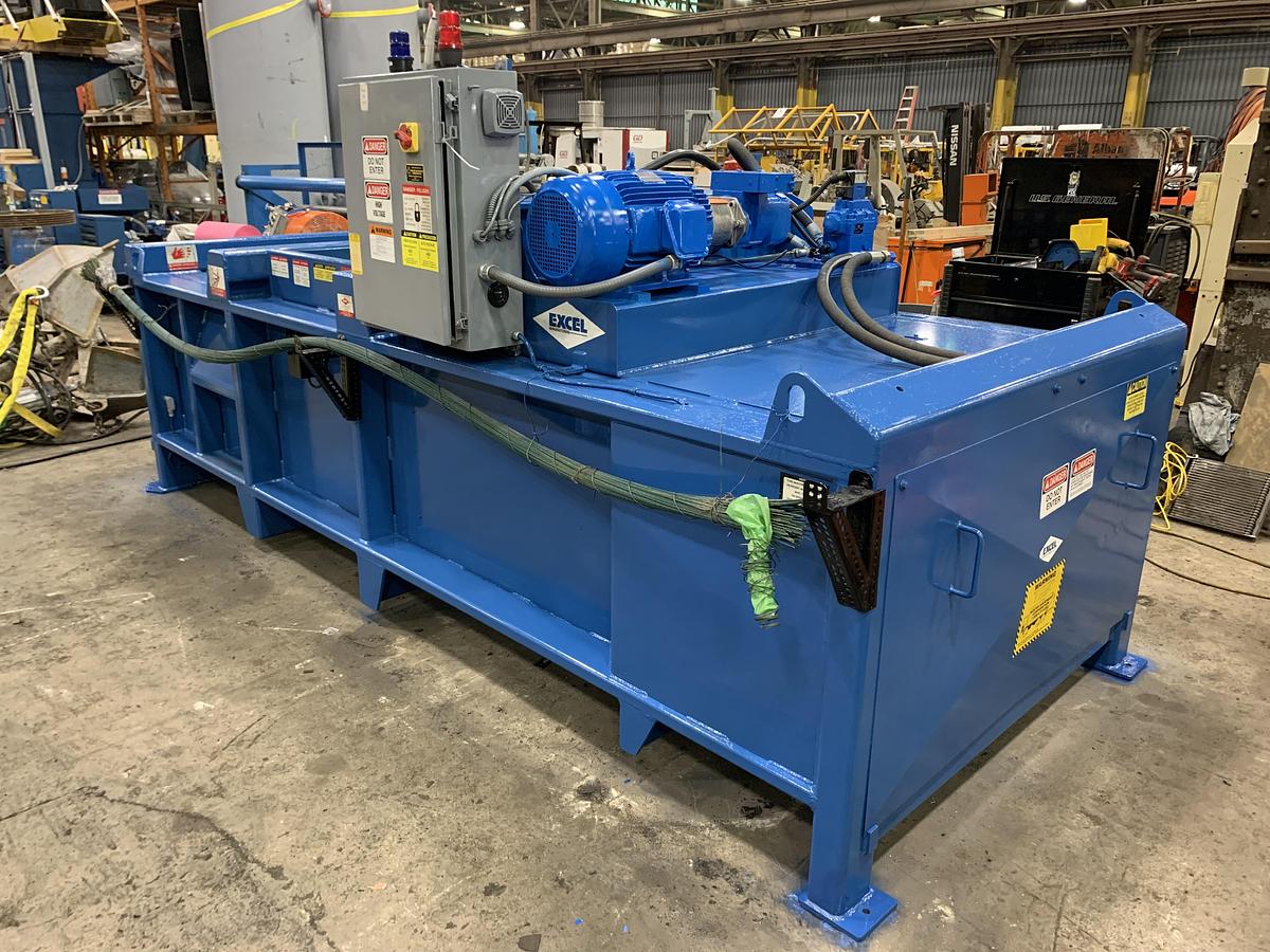 Used EXCEL EX62 CLOSED DOOR BALER 20HP TWIN RAM CYLINDERS