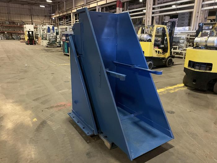 Used MAREN MODEL 60 SHREDDER W/ INCLINE CONVEYOR AND DUMPER