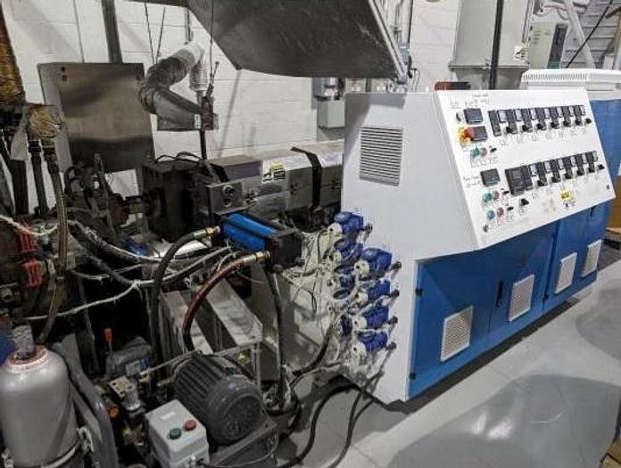 Used 24" WIDE (600MM) BFE PP MELTBLOWN FABRIC MAKING LINE