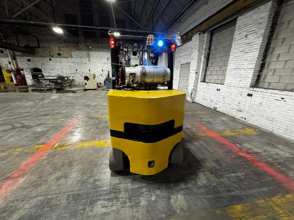 Used 12,000 POUND YALE GC120VXPRS FORKLIFT WITH 72" SPLIT FRAME BOLZONI CLAMP