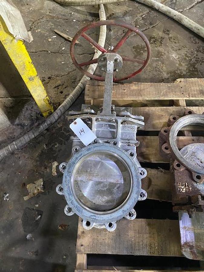 Used EC VALVE 10" DIA. MANUAL SLIDE GATE VALVE T-316 S/S