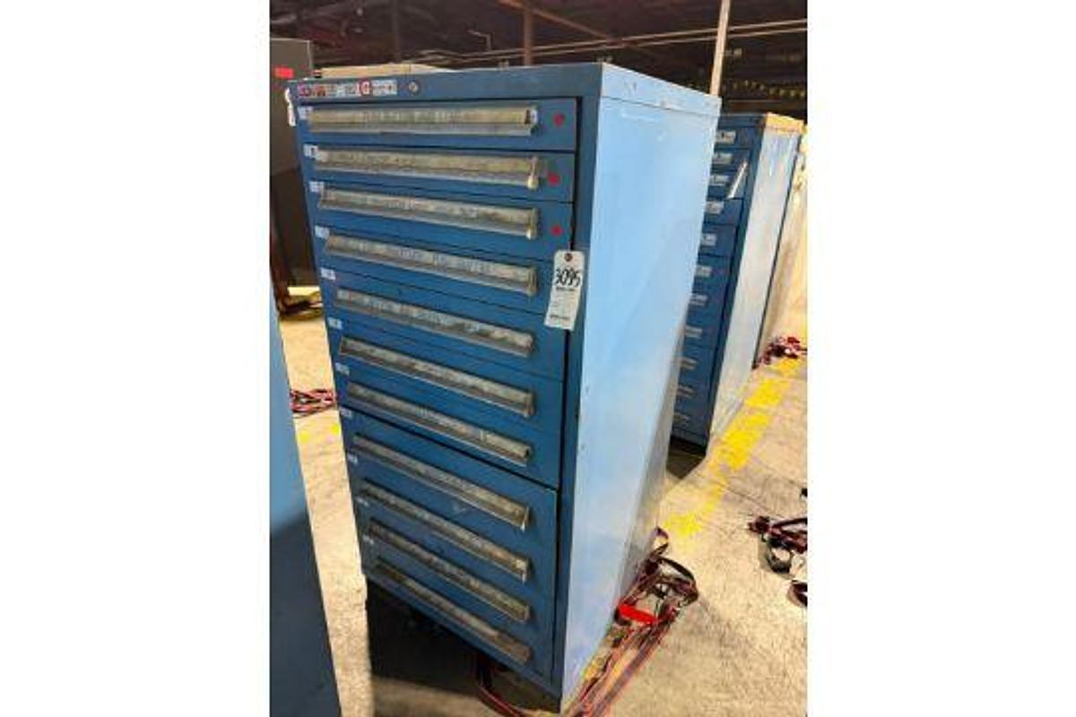 Used LYON 11 DRAWR TOOL CABINET CONTENTS NOT INCLUDED