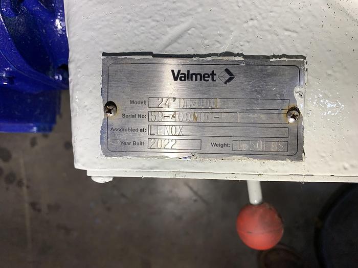 Used BELOIT DD4000 24" REFINER WITH NEW VALMET DOOR INSTALLED 2022