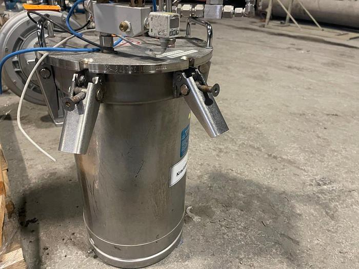 Used KRAUTZBERGER MODEL 200-0282 PRESSURE POT (2) AVAIL.
