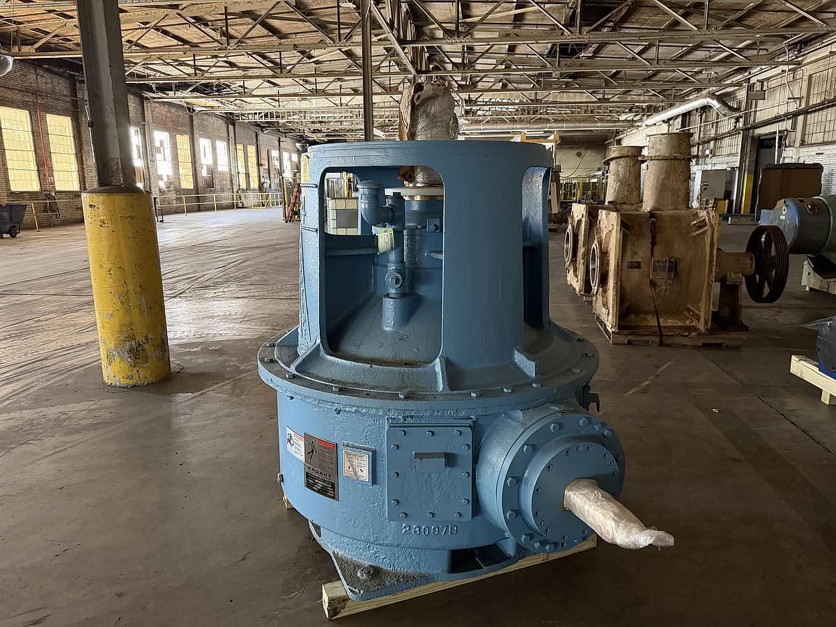 Used BLACK CLAWSON NO. 4 HYDRAPULER SIZE 4 PULPER DRIVE SPARE UNIT 3.941:1 RATIO