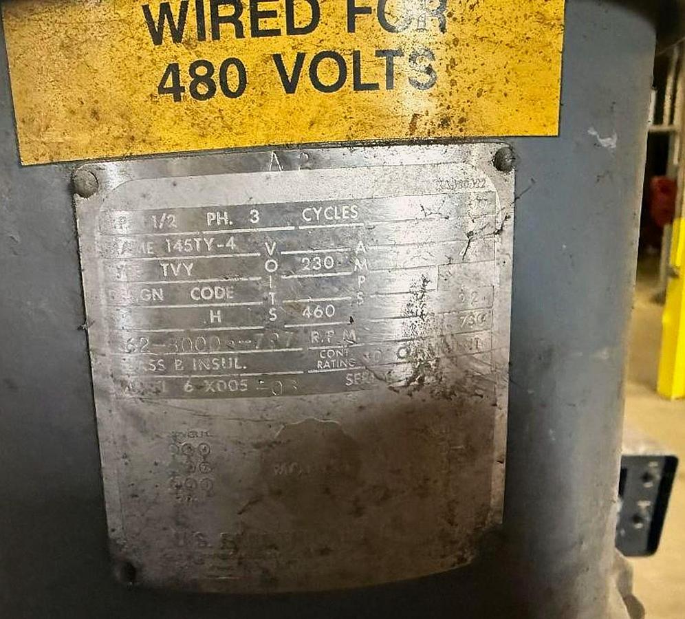 Used BRIDGEPORT VERTICAL MILLING MACHINE WITH ACU-RITE II DIGITAL READOUT