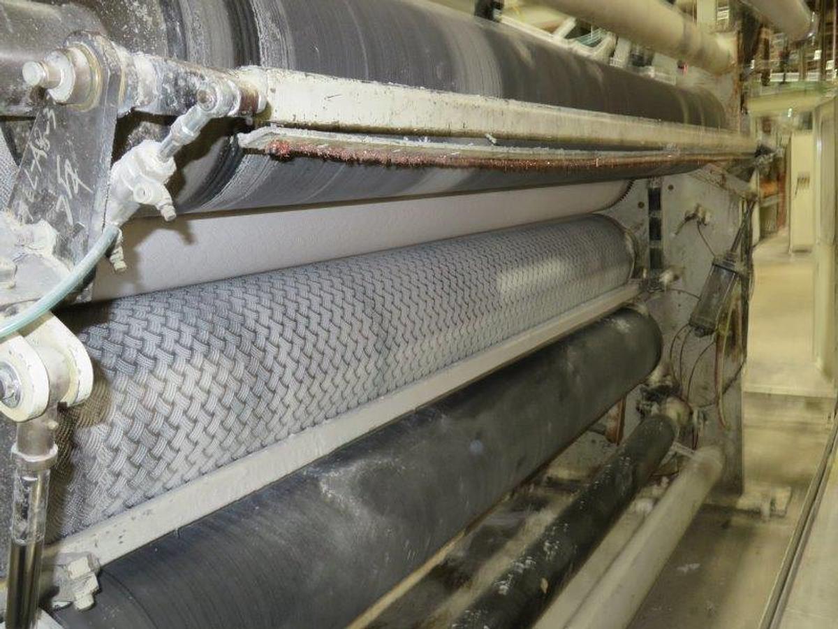 Used 2010 BAOSUO ULTRA COMPACT 102" KITCHEN TOWEL REWINDING LINE WITH LOG SAW AND PACKAGING