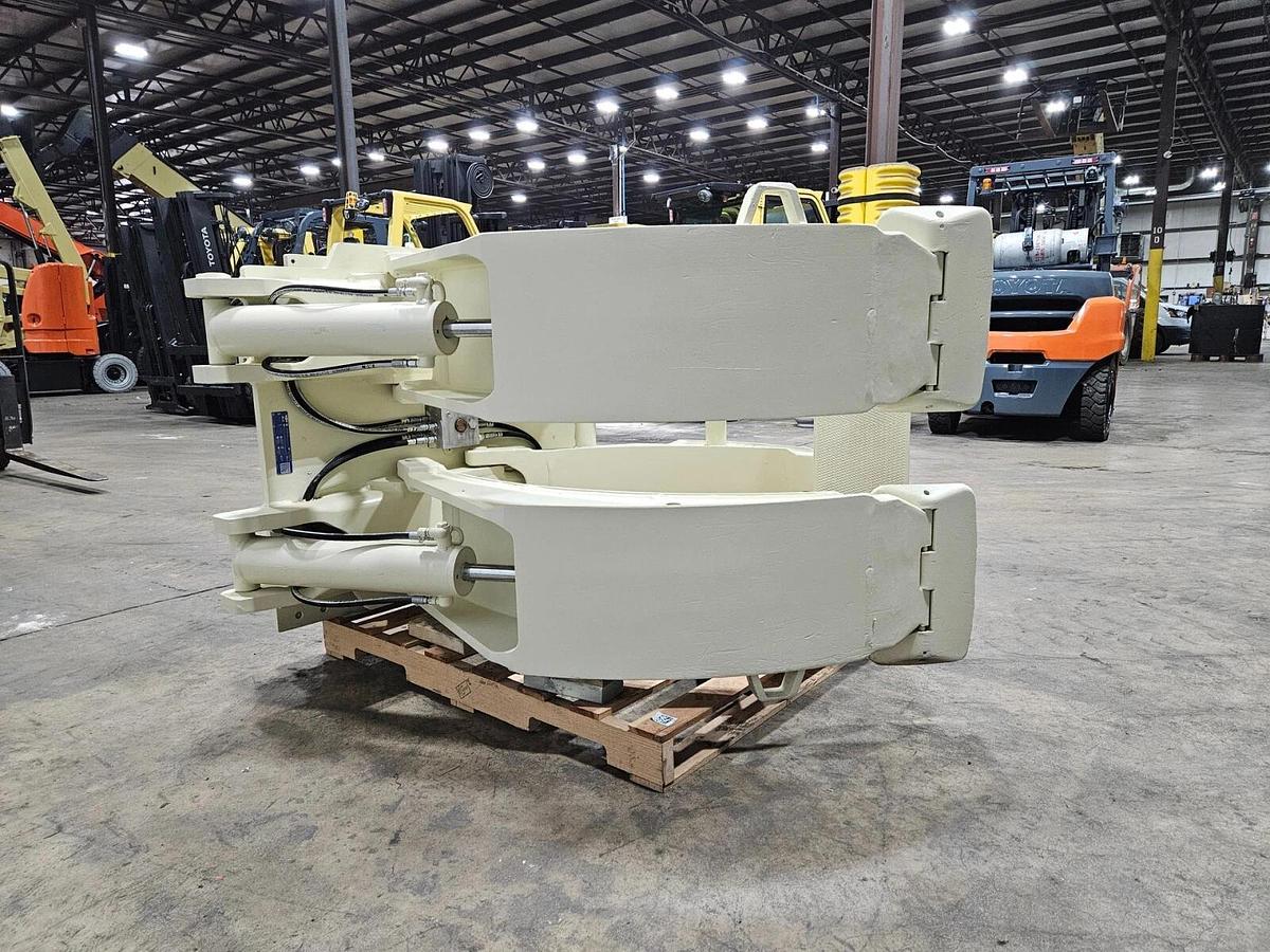 Used 72" CASCADE MODEL 100F-RDP-169 PAPER ROLL CLAMP MANUFACTURED 2021