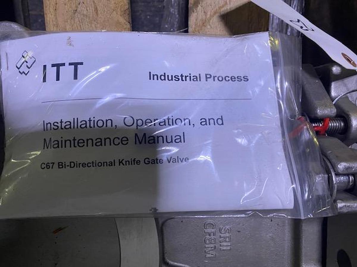 ITT 10" DIAMETER PNEUMATIC SLIDE GATE VALVE T-316 SS UNUSED