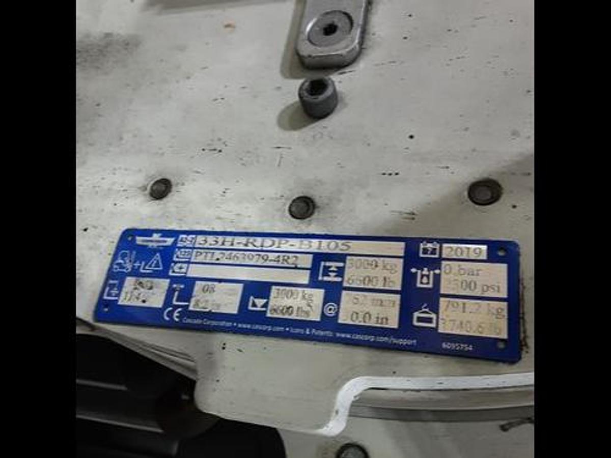 Used 60" CASCADE MODEL 33H-RDP CLASS III PAPER ROLL CLAMP MANUFACTURED 2019