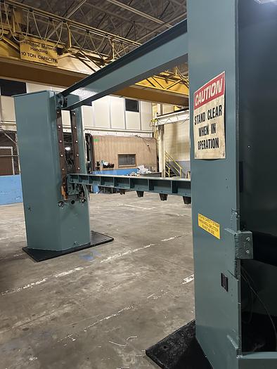 Used SANDY HILL OSCILLATING ROLL SPLITTER, M# 80X100