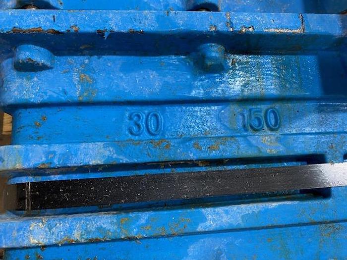 Used WOLSELEY INDUSTRIAL GROUP 30" GATE VALVE SS