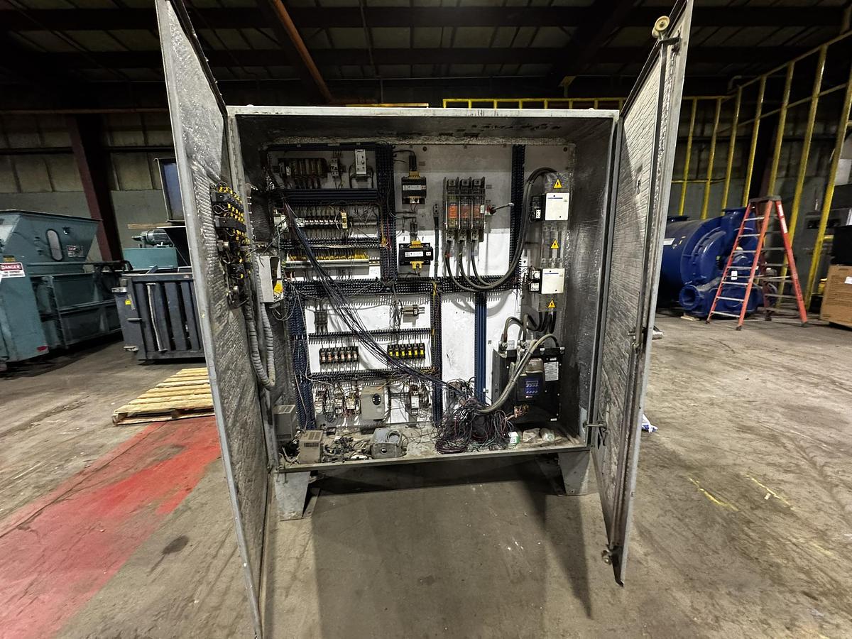 Used SHRED TECH MODEL ST-100 DUAL SHAFT SHREDDER 150HP