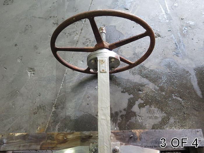 Used 20" MANUAL FCC KNIFE GATE VALVE