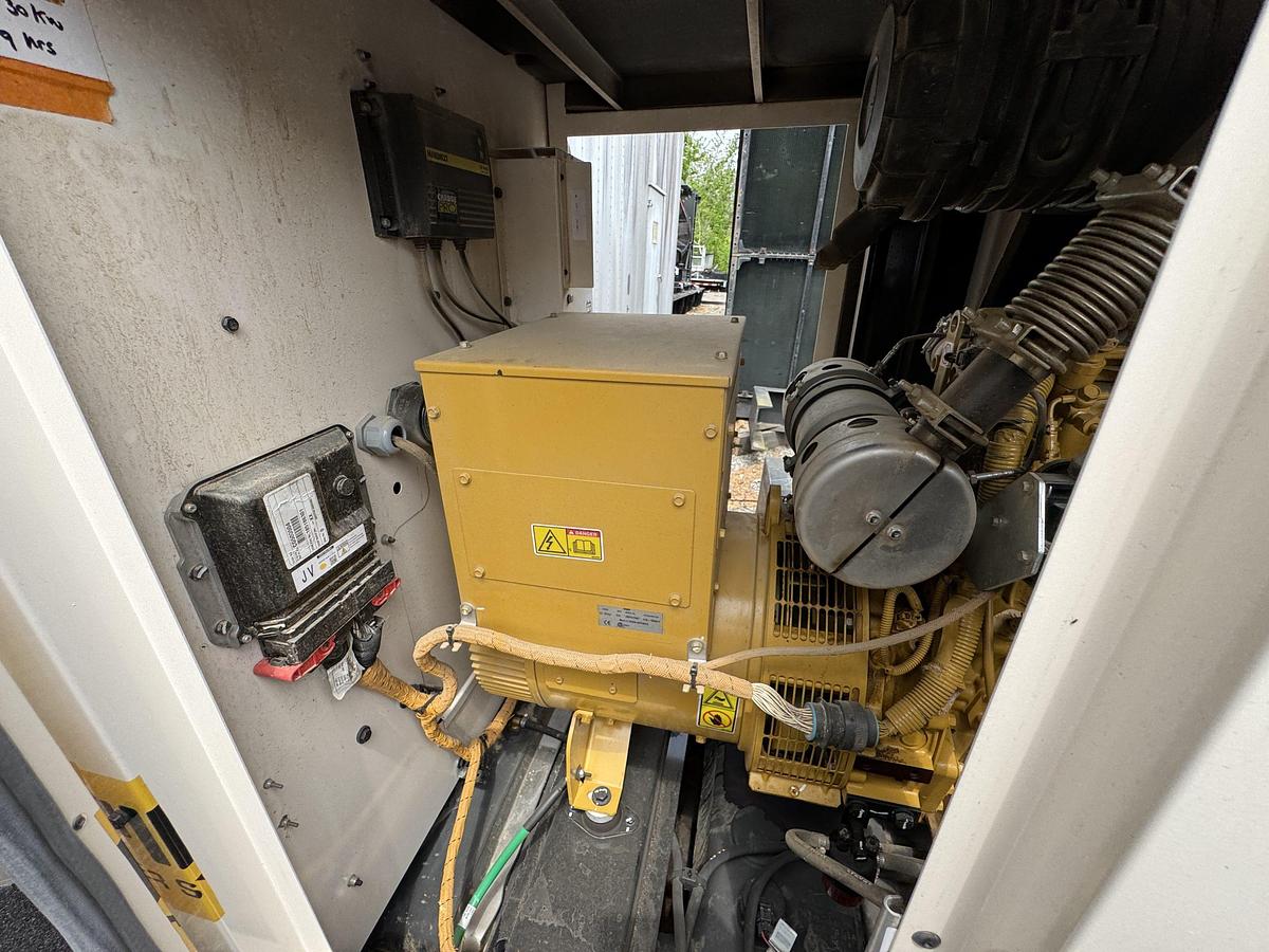 Used 30kW CAT PORTABLE DIESEL GENERATOR SET 2018