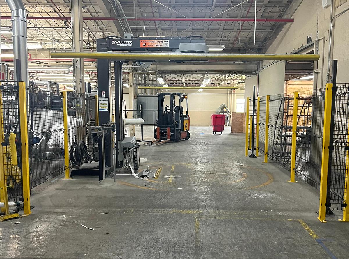Used WULFTEC MODEL WRTA-150 PALLET WRAPPER