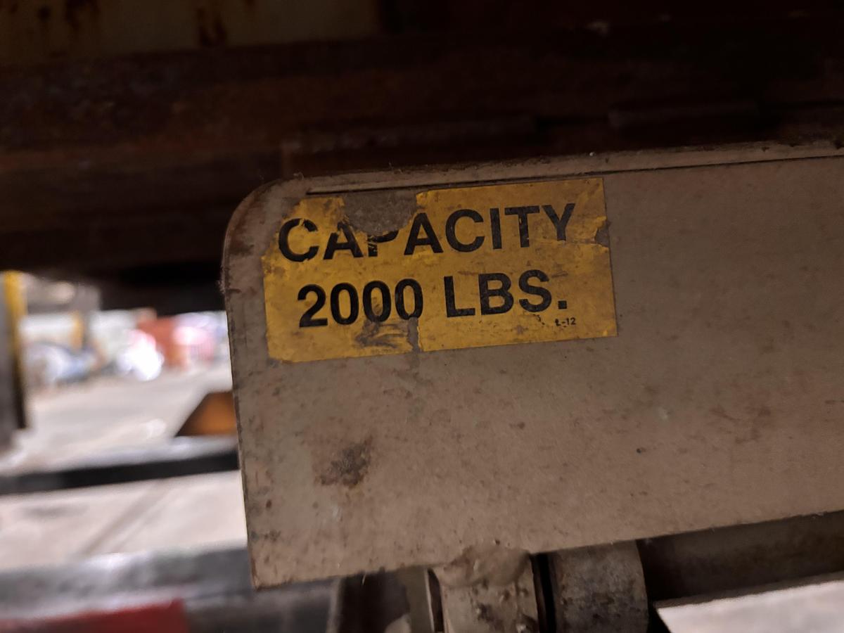 Used SOUTHWORTH SCISSOR LIFT TABLE 2,000 POUND CAPACITY 8'X4'X5'