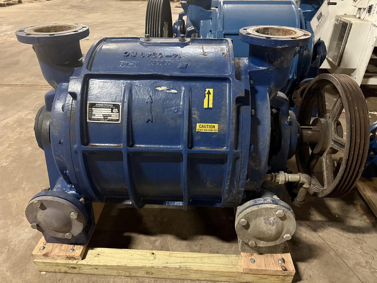 Used NASH CL2001 VACUUM PUMP