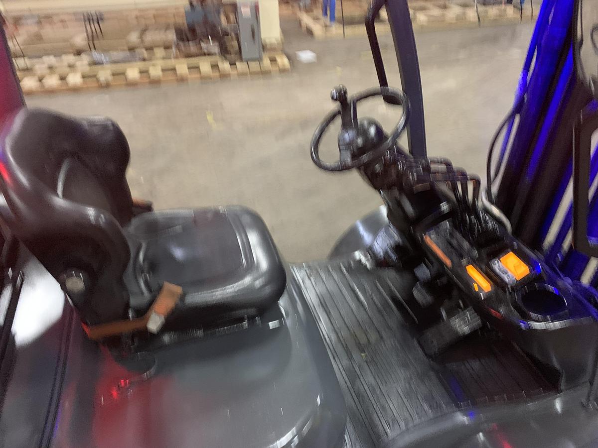Used 5,000 lb. TOYOTA MDL 8FGU25  WITH SIDE SHIFT 2,100 HOURS 