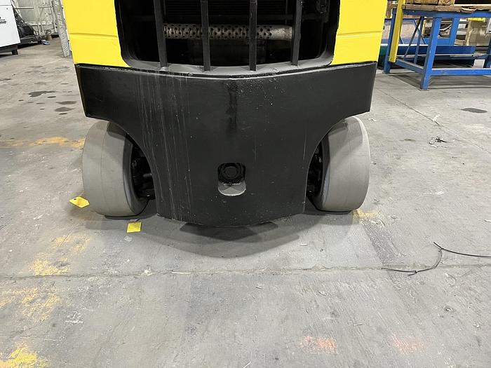 Used 12,000 POUND HYSTER S120FTPRS PAPER ROLL CLAMP TRUCK-PENDING AUC