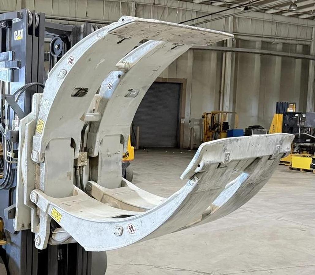 Used 72" CASCADE PAPER ROLL CLAMP CLASS IV MODEL 90F-RCP-64346