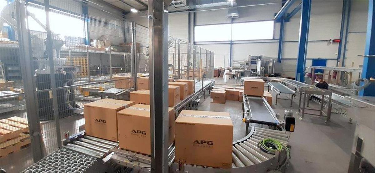 Used PATTYN HIGH-SPEED CASE ERECTING AND BAG INSERTING AUTOMATED PACKAGING SYSTEM