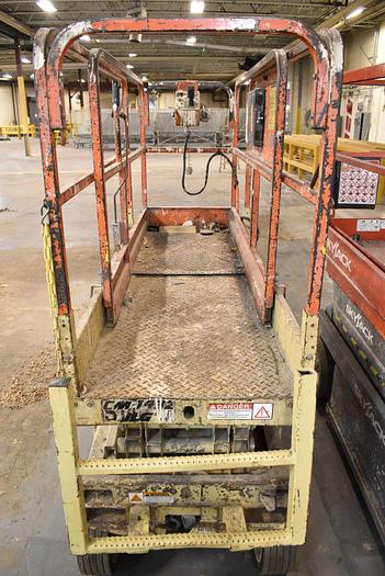 Used JLG CM-1432 ELECTRIC SCISSOR LIFT WITH 14' MAX VERTICAL REACH